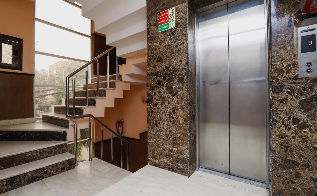 Hotel O J P Inn Near Patel Nagar Metro Station Nowe Delhi Zewnętrze zdjęcie
