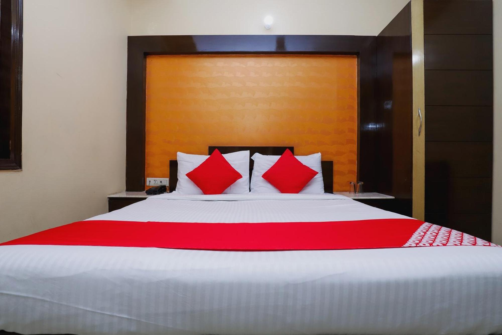Hotel O J P Inn Near Patel Nagar Metro Station Nowe Delhi Zewnętrze zdjęcie